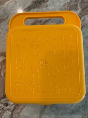 Vintage Tupperware Plastic Toy Travel Case ABC's Tracing Handle 7x7 Box